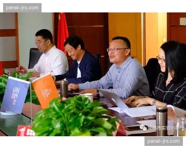 “小世界杯”情怀之外,专家探讨意甲吸引海外转播合同的真正竞争力 “小世界杯”情怀之外,专家探讨意甲吸引海外转播合同的真正竞争力