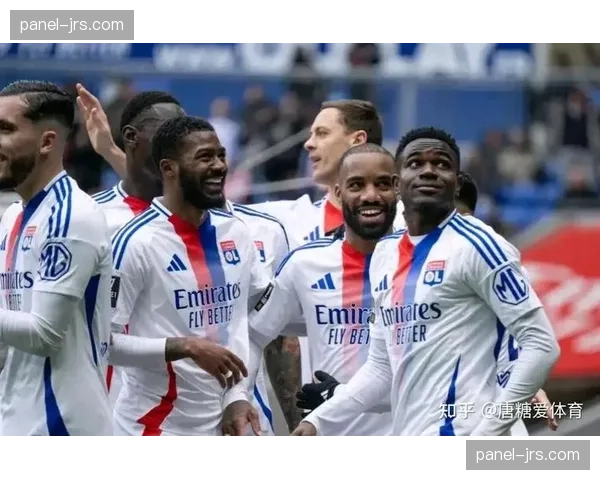 观点：马赛与里昂的平局，暴露了两队争夺欧冠席位的相同困境