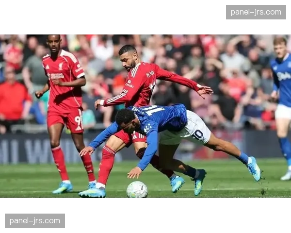 利物浦2-1绝杀埃弗顿取得两连胜，积分榜稳居第五